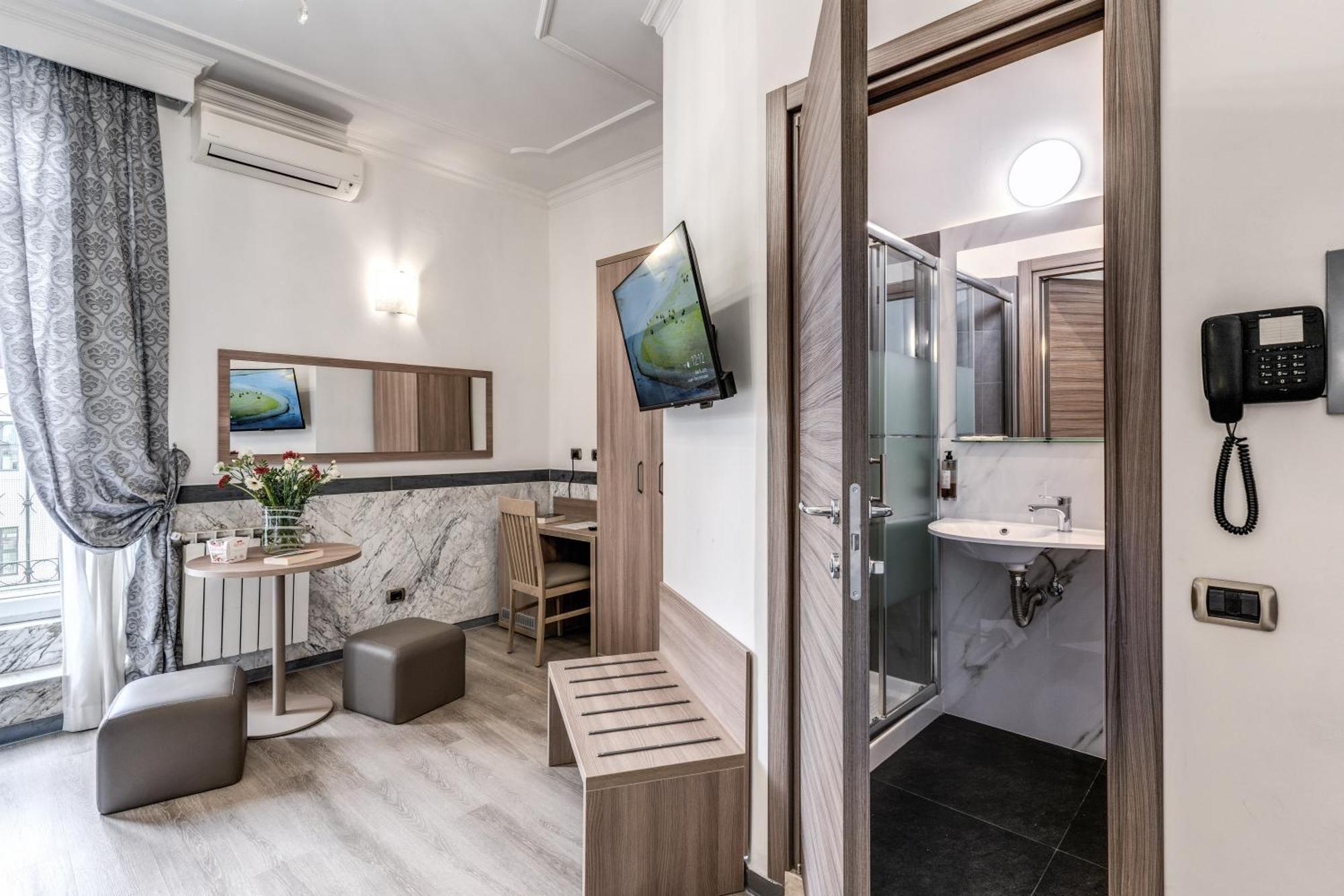 Centro Cavour Hotel 3*