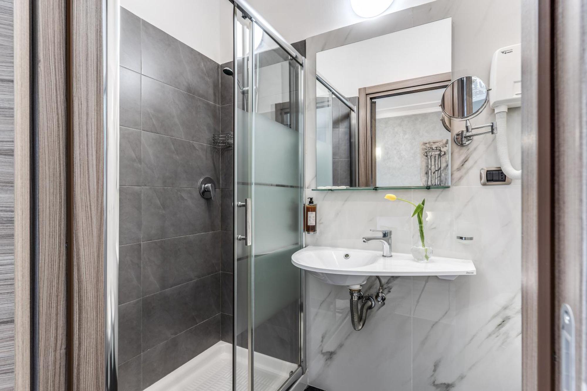 Centro Cavour Hotel 3*