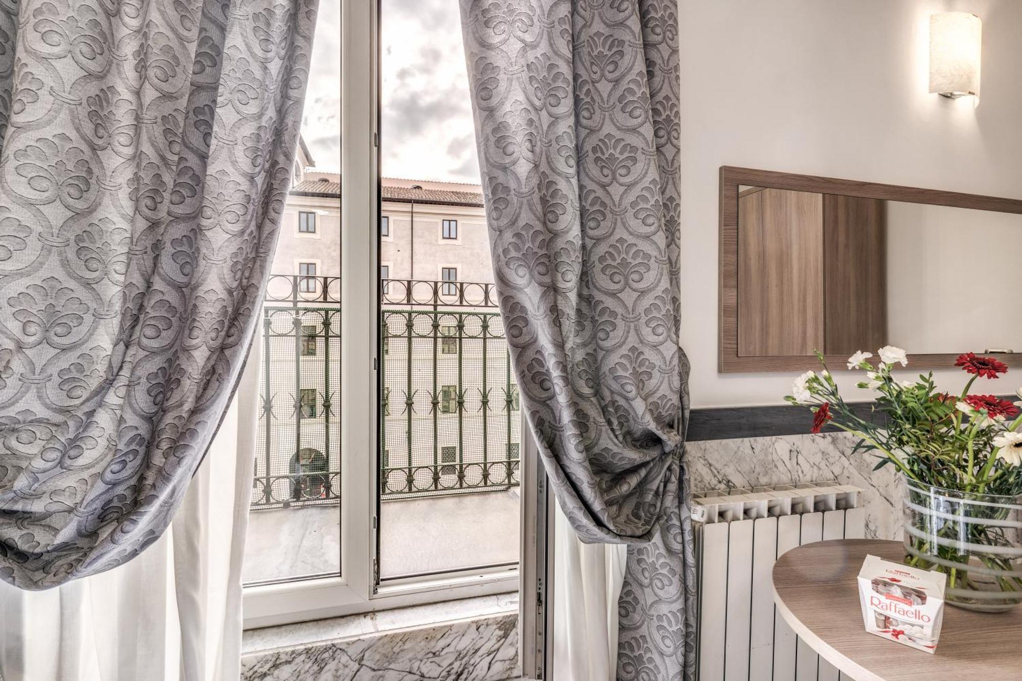 Centro Cavour Hotel 3*